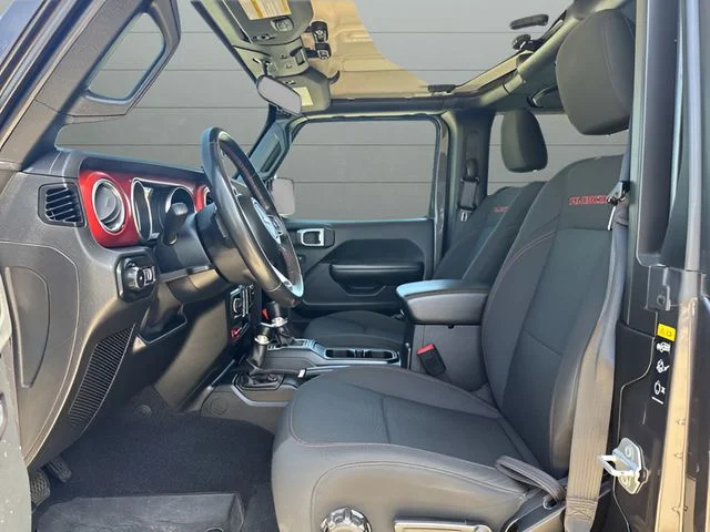 Used 2020 Gray Jeep Rubicon image 10