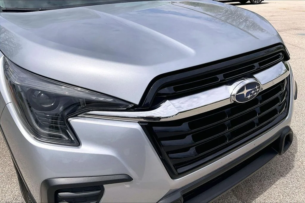 Used 2023 Silver Subaru Premium image 30