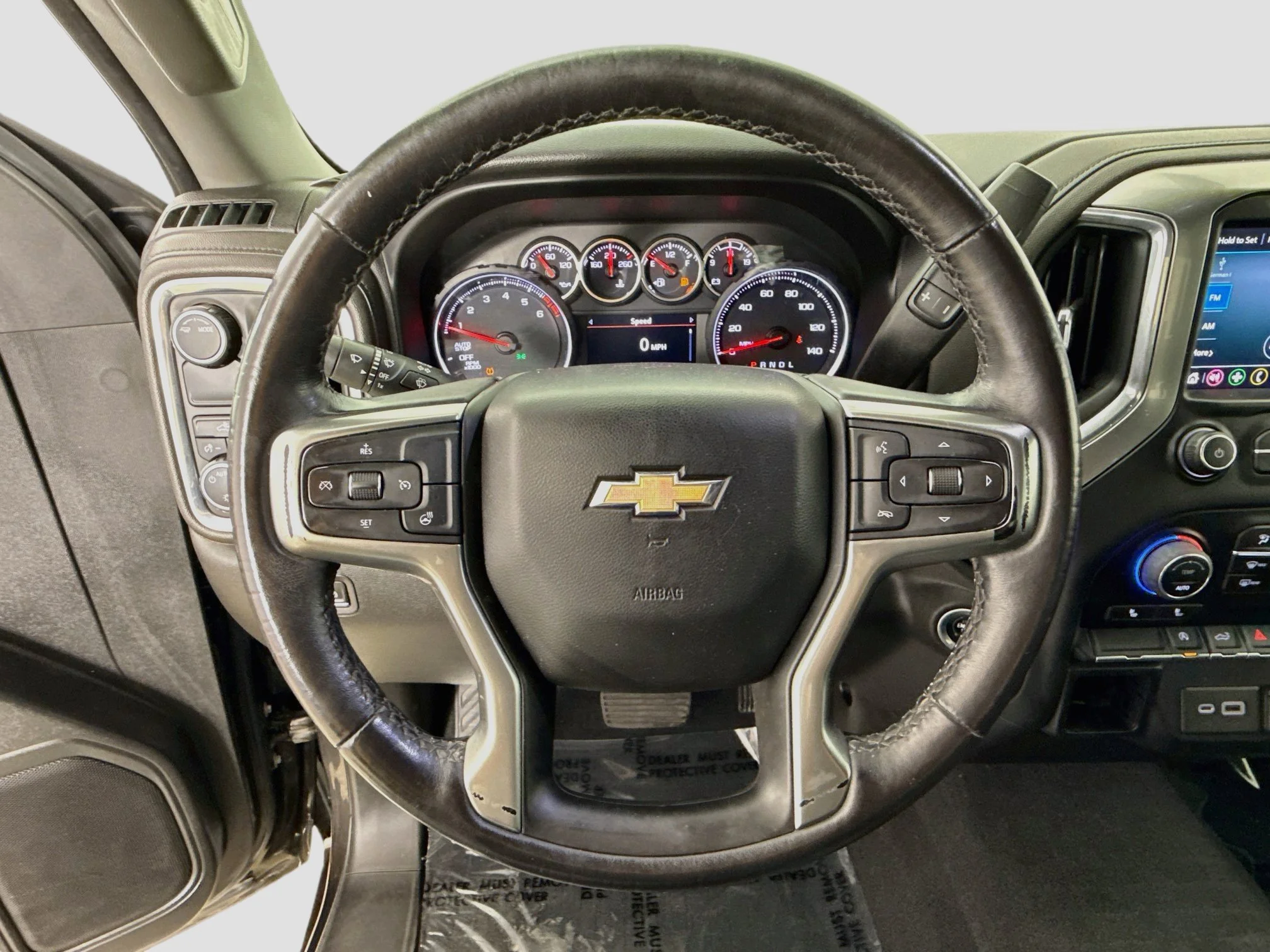 Used 2022 Oxford Brown Metallic Chevrolet LT image 13