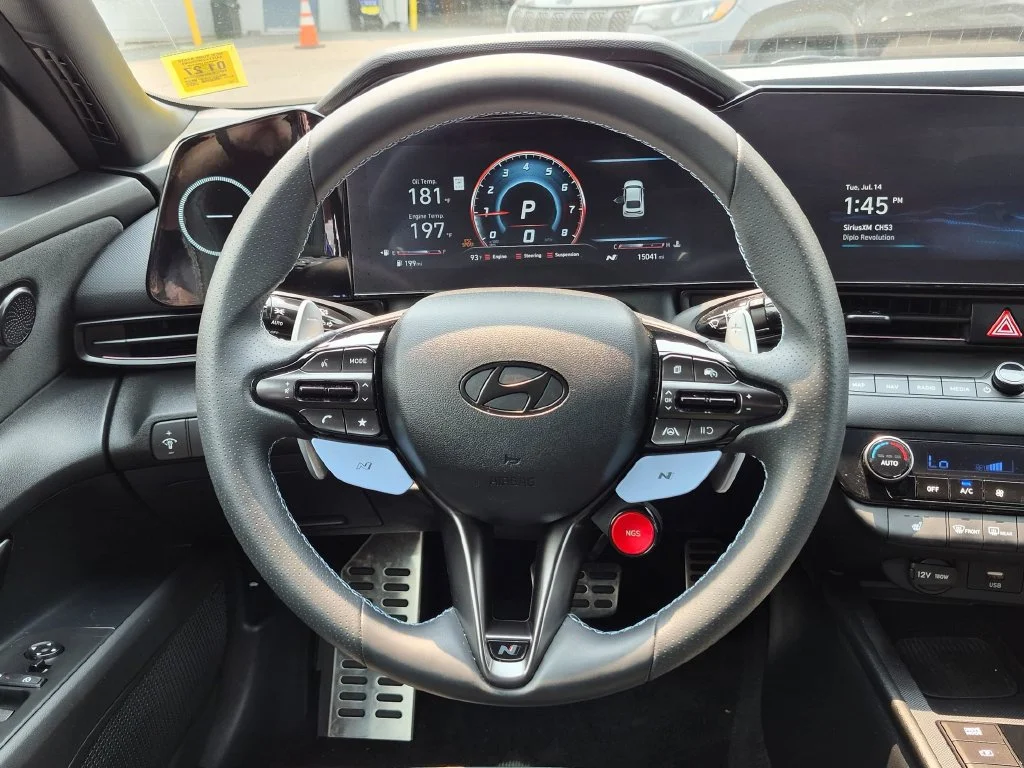 Used 2024 Blue Hyundai Base image 19