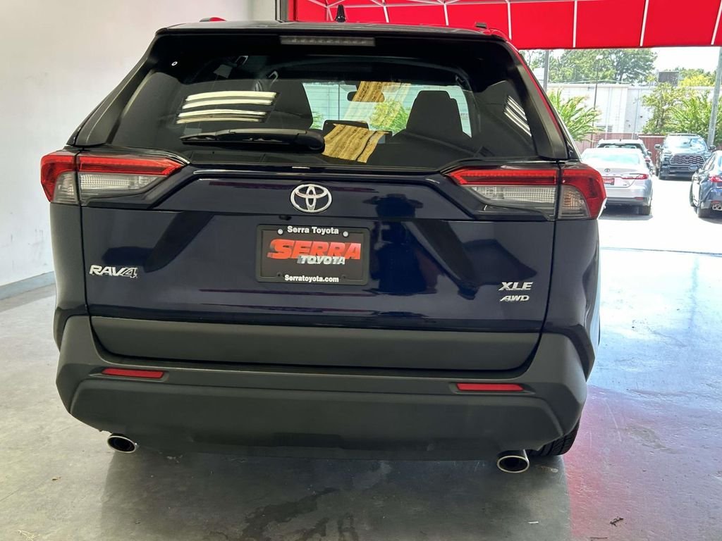 Certified Used 2025 Blue Toyota XLE image 4