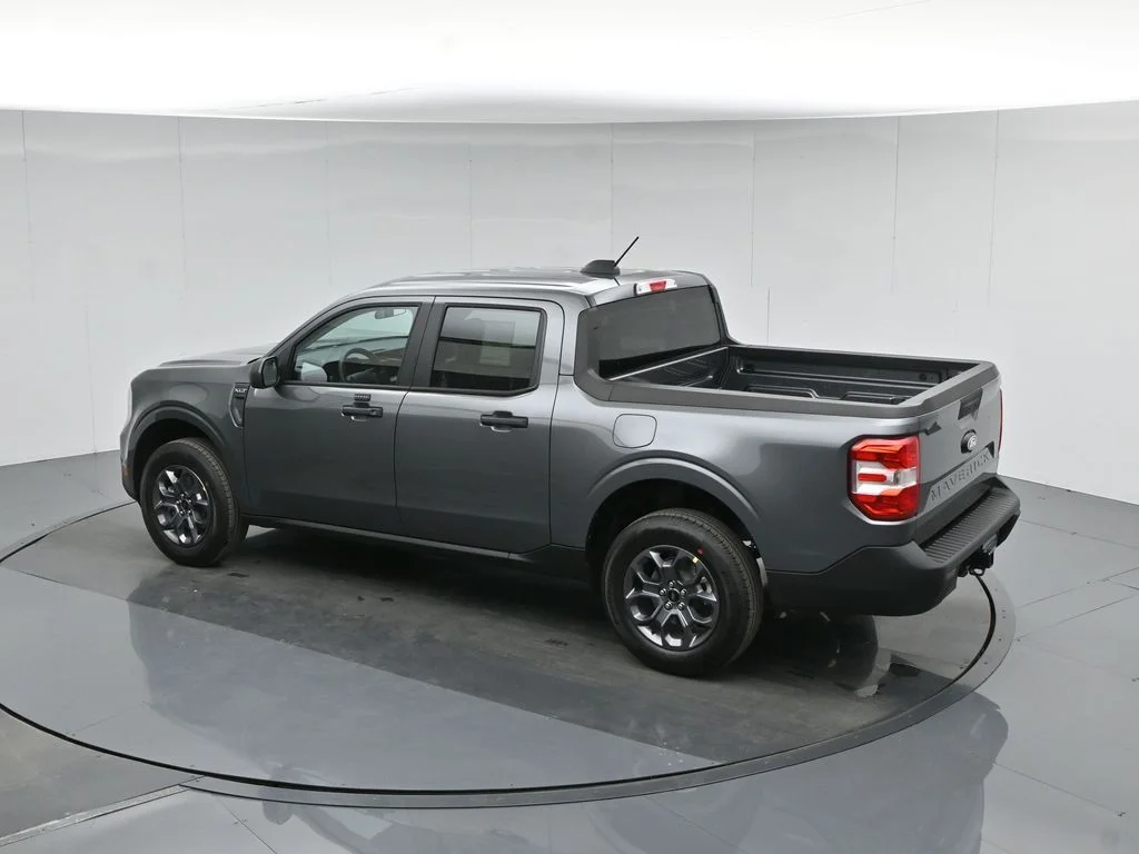 Certified Used 2026 Gray Ford XLT image 42