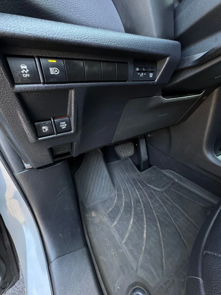Used 2023 Cement Toyota XSE image 15