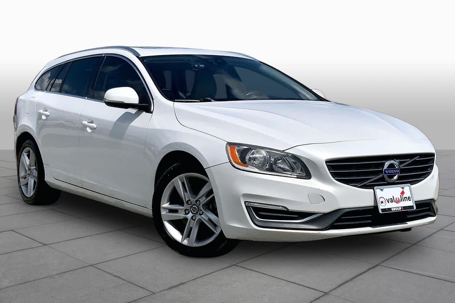 Used 2015 Crystal White Pearl Volvo T5 Drive-E Platinum image 3
