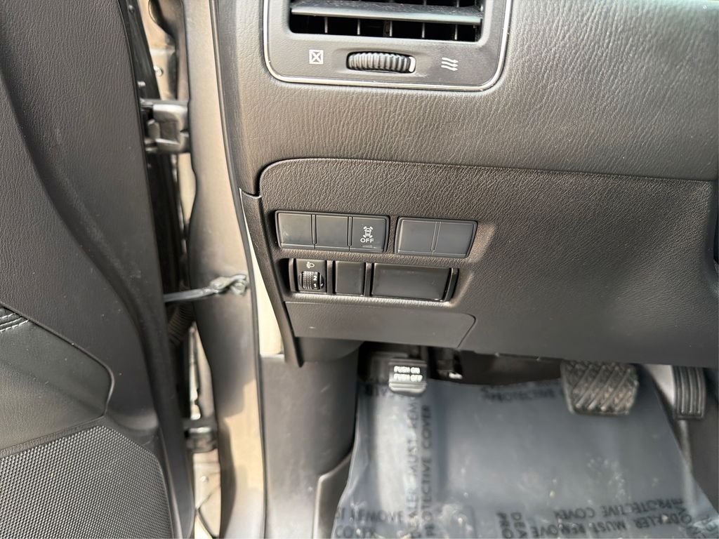 Used 2017 Gun Metallic Nissan SV image 18