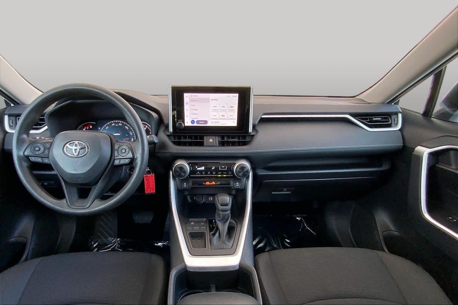 Used 2025 Ice Cap Toyota LE image 16