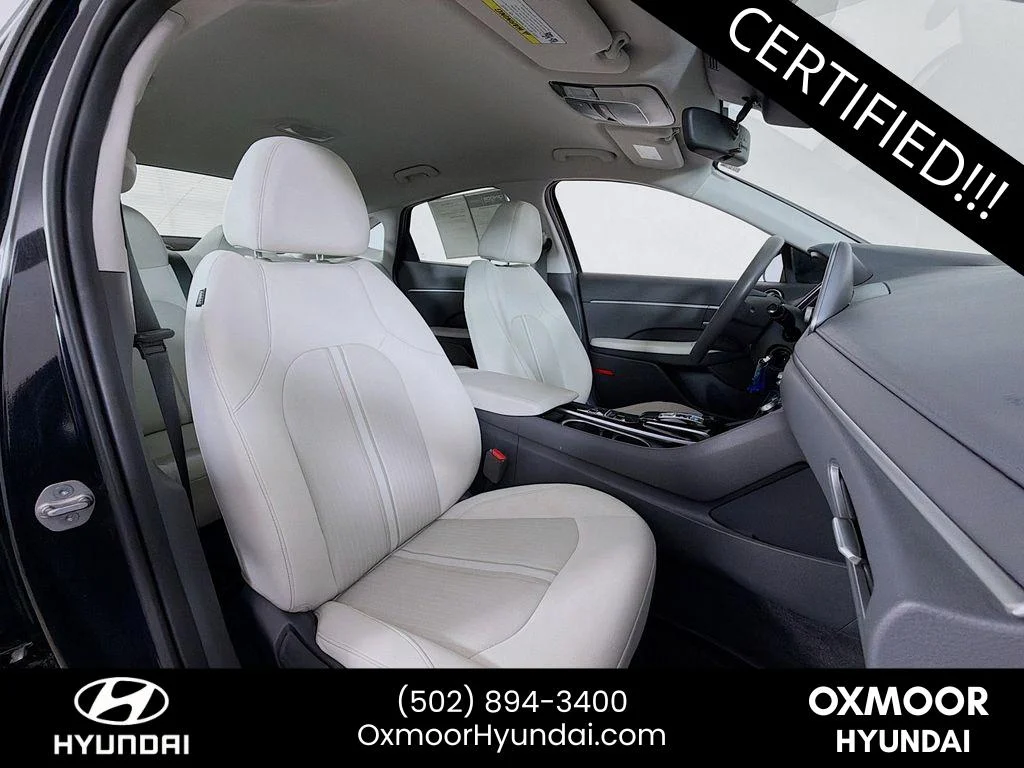 Used 2023 Carbon Blue Hyundai SE image 25