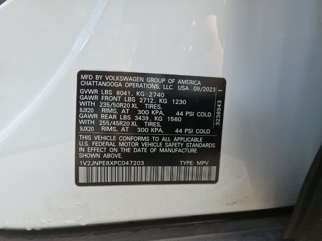 Certified Used 2023 Opal White Pearl Volkswagen Pro S Plus image 29