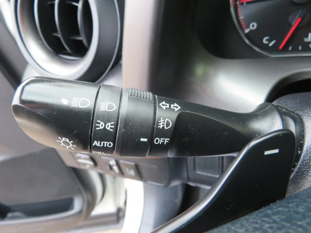 Used 2017  Toyota SE image 30