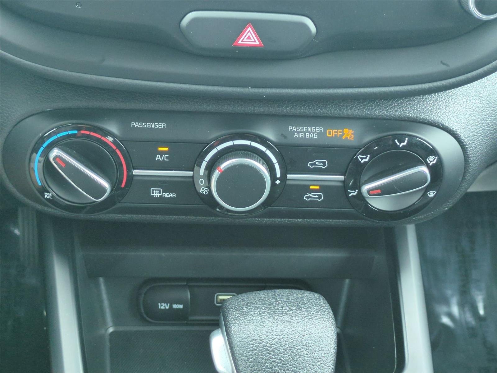 Used 2025 Gravity Gray Kia LX image 37