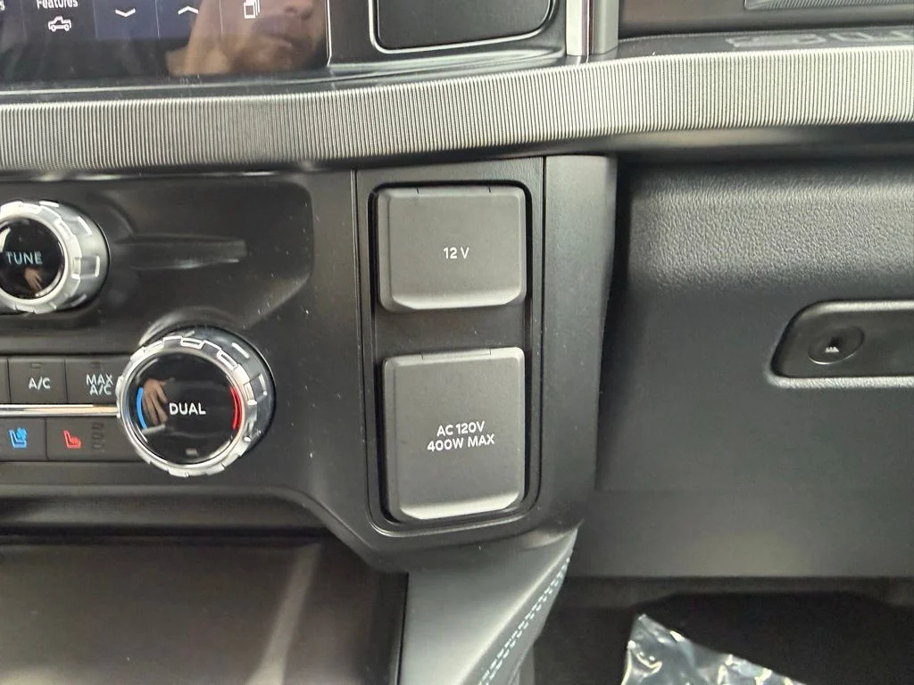 New 2026 Argon Blue Metallic Ford F-250® Platinum® image 32