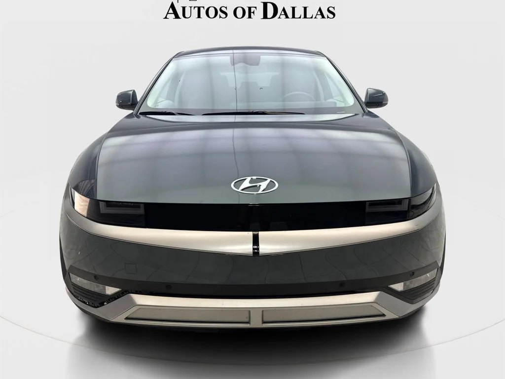 Used 2024 Green Hyundai SEL image 3