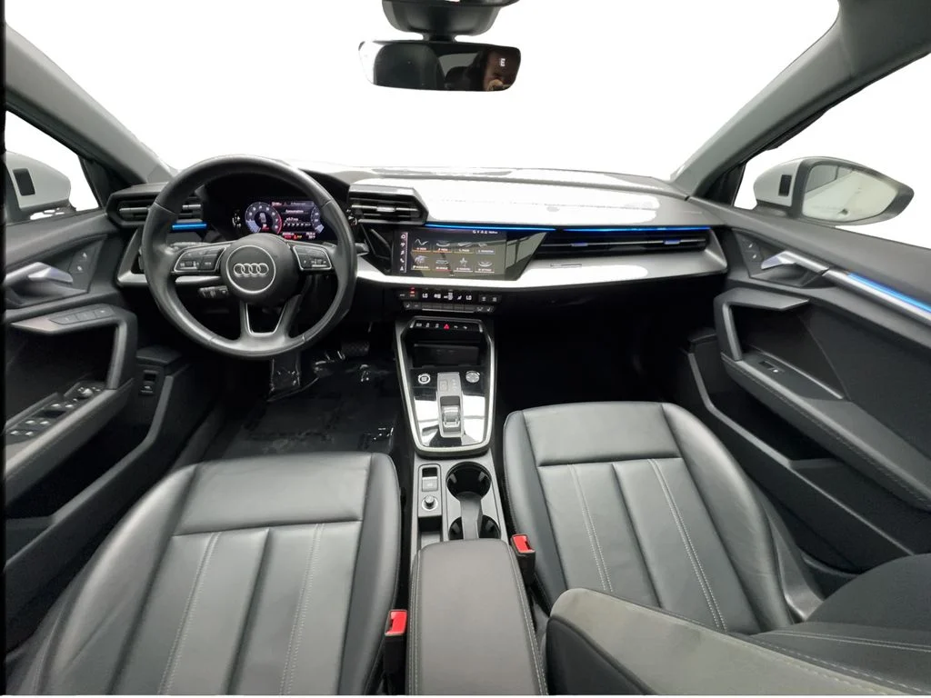 Used 2024 White Audi  image 39