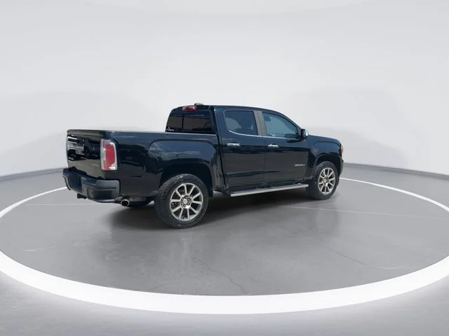 Used 2019 Black GMC Denali image 7