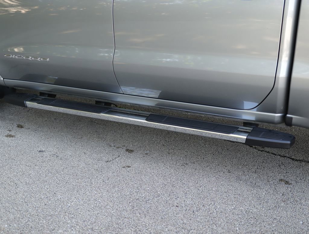 Used 2024 Sterling Metallic GMC SLE image 35