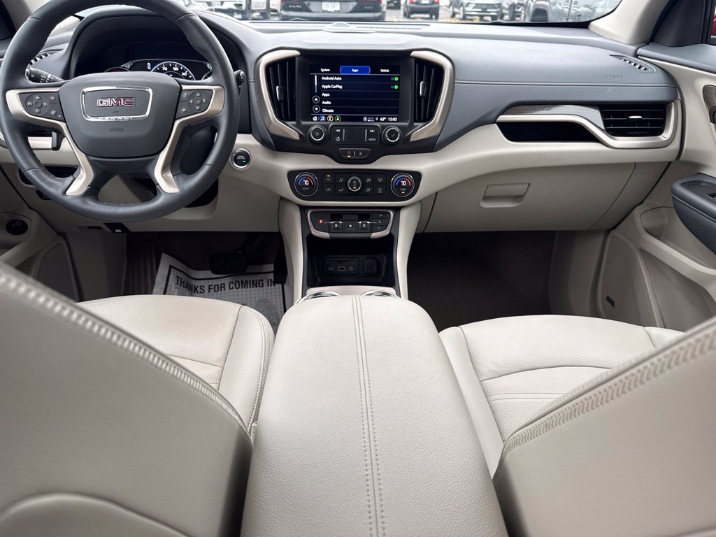 Used 2023 Red GMC Denali image 18