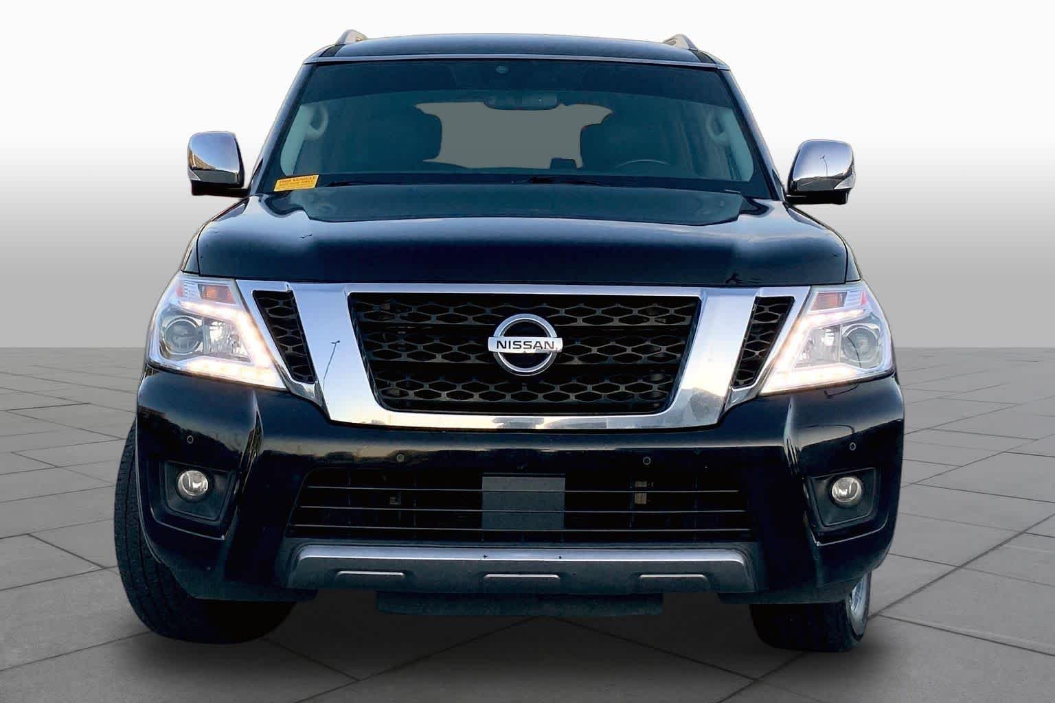 Used 2019 Super Black Nissan SL image 3