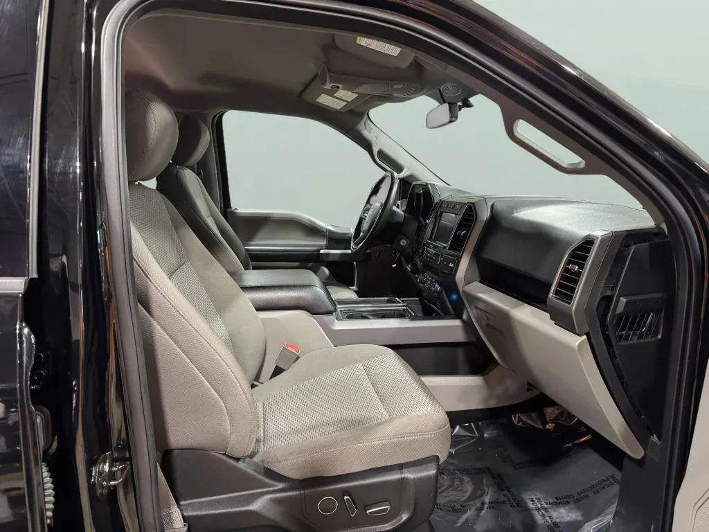 2018 Ford F-150 XLT - Photo 25