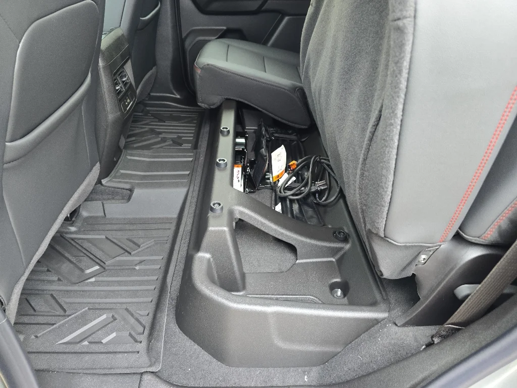 2026 Chevrolet Colorado Z71 - Photo 21