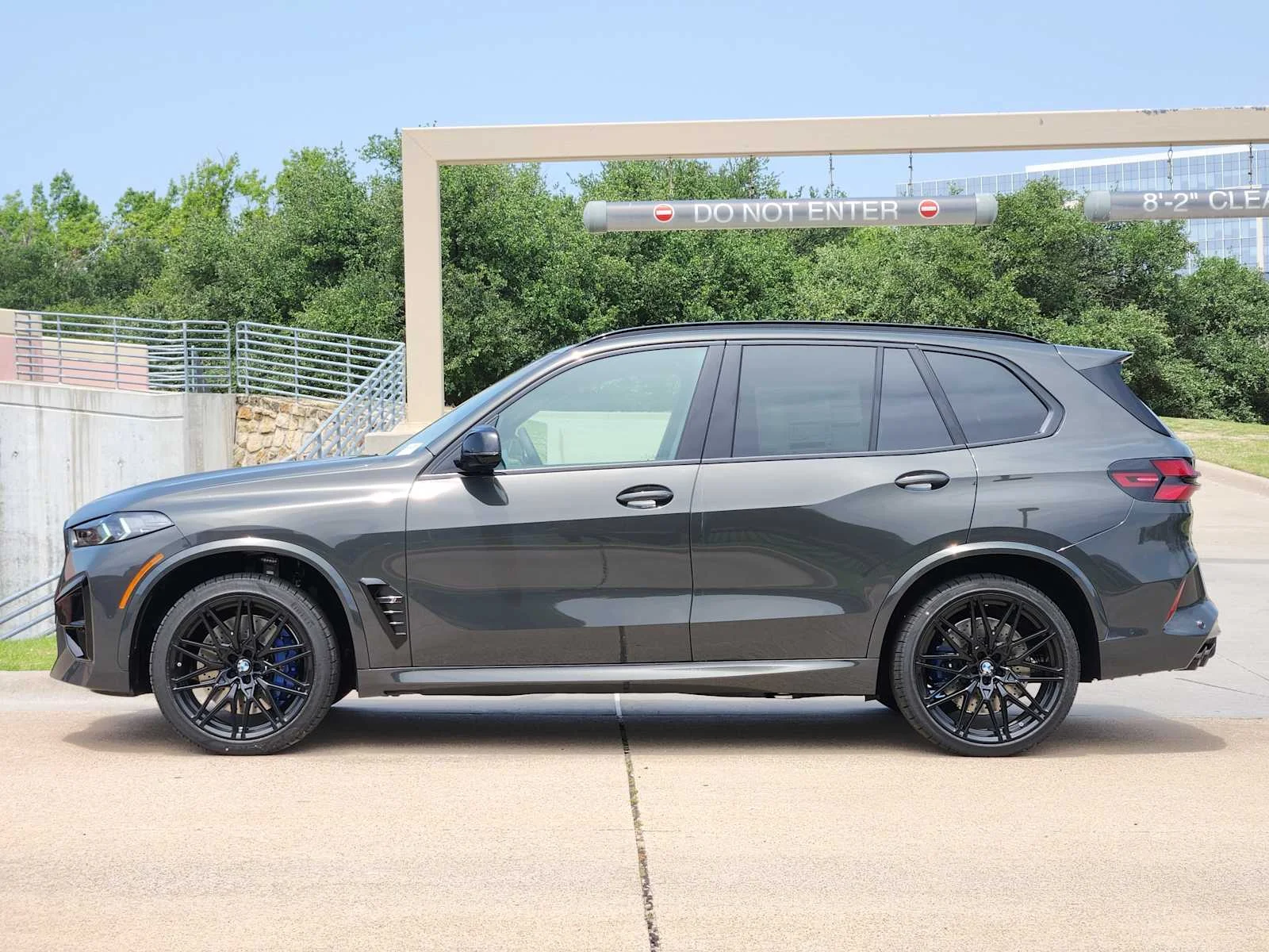 New 2026 Dravit Grey Metallic BMW Competition image 2