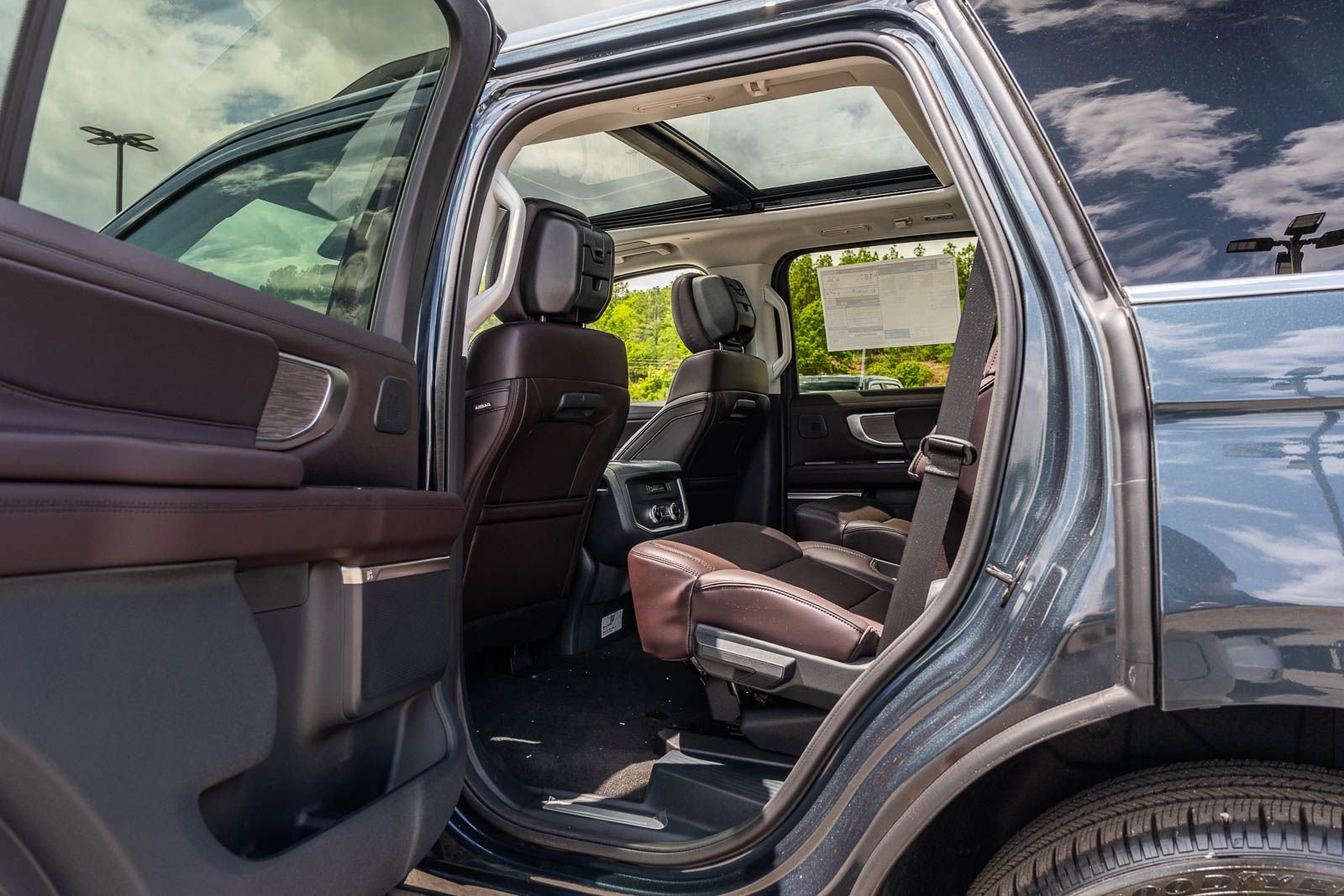 New 2026 Stone Blue Metallic Ford Platinum® image 15