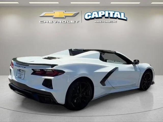 Used 2024 Arctic White Chevrolet 2LT image 6