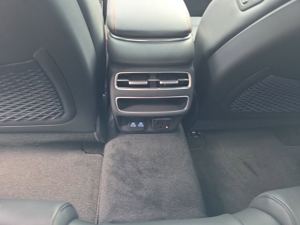2026 GENESIS GV70 Sport Advanced - Photo 24