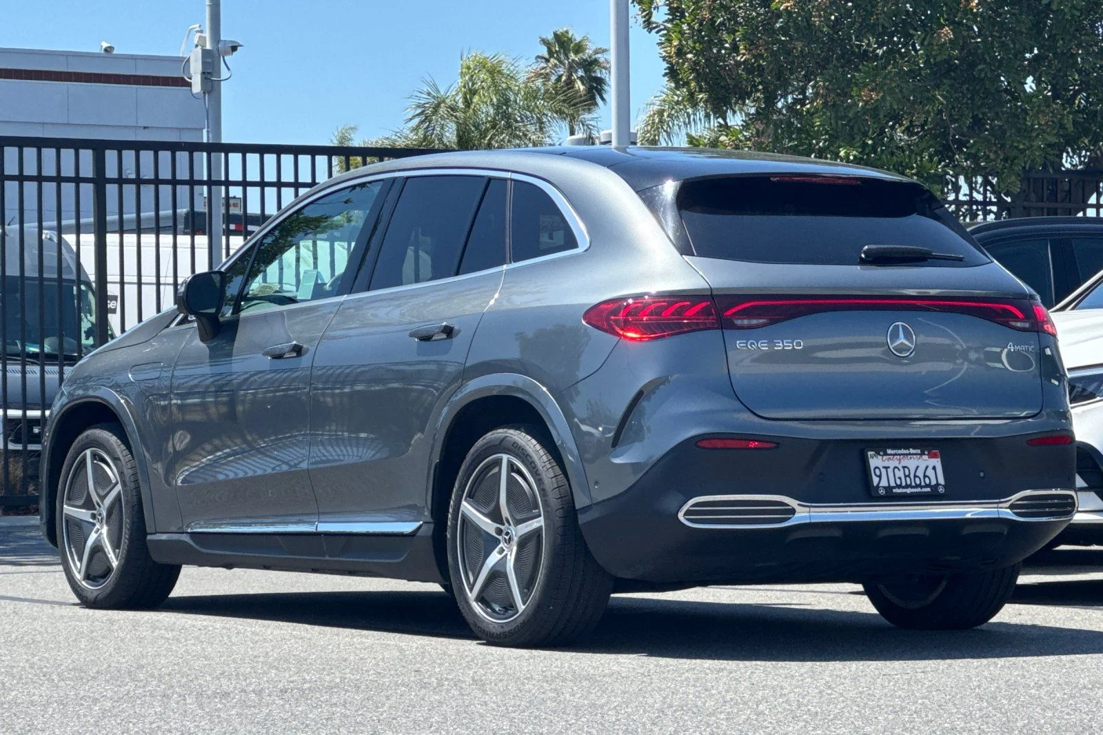 Certified Used 2025 Gray Mercedes-Benz 350 SUV image 6