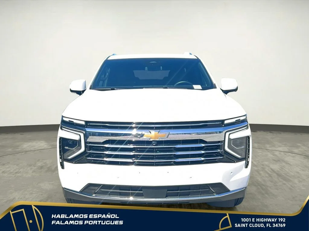 Used 2025 Summit White Chevrolet LT image 9