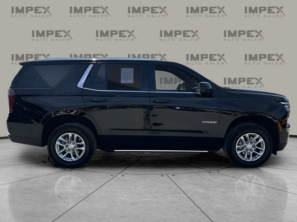 Used 2025 Black Chevrolet LT image 6