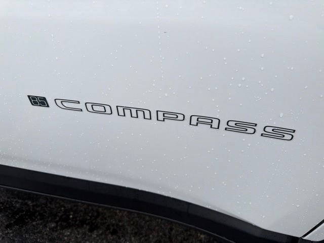 New 2026 Bright White Clearcoat Jeep 85TH ANNIVERSARY EDITION image 9
