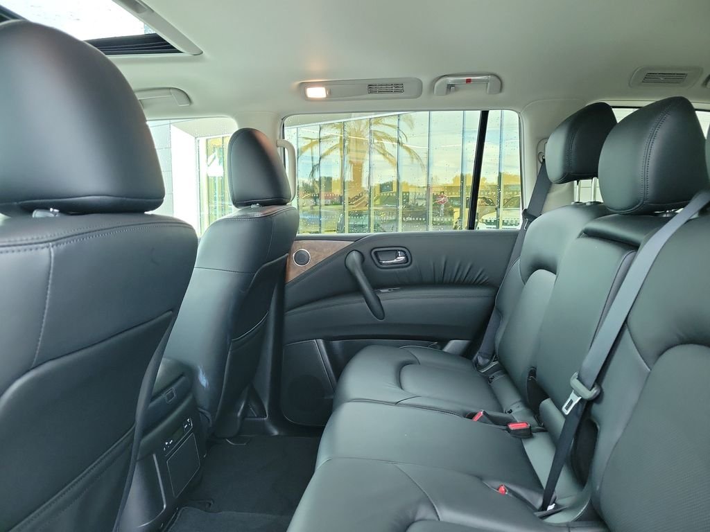 Used 2024 White Nissan SL image 16