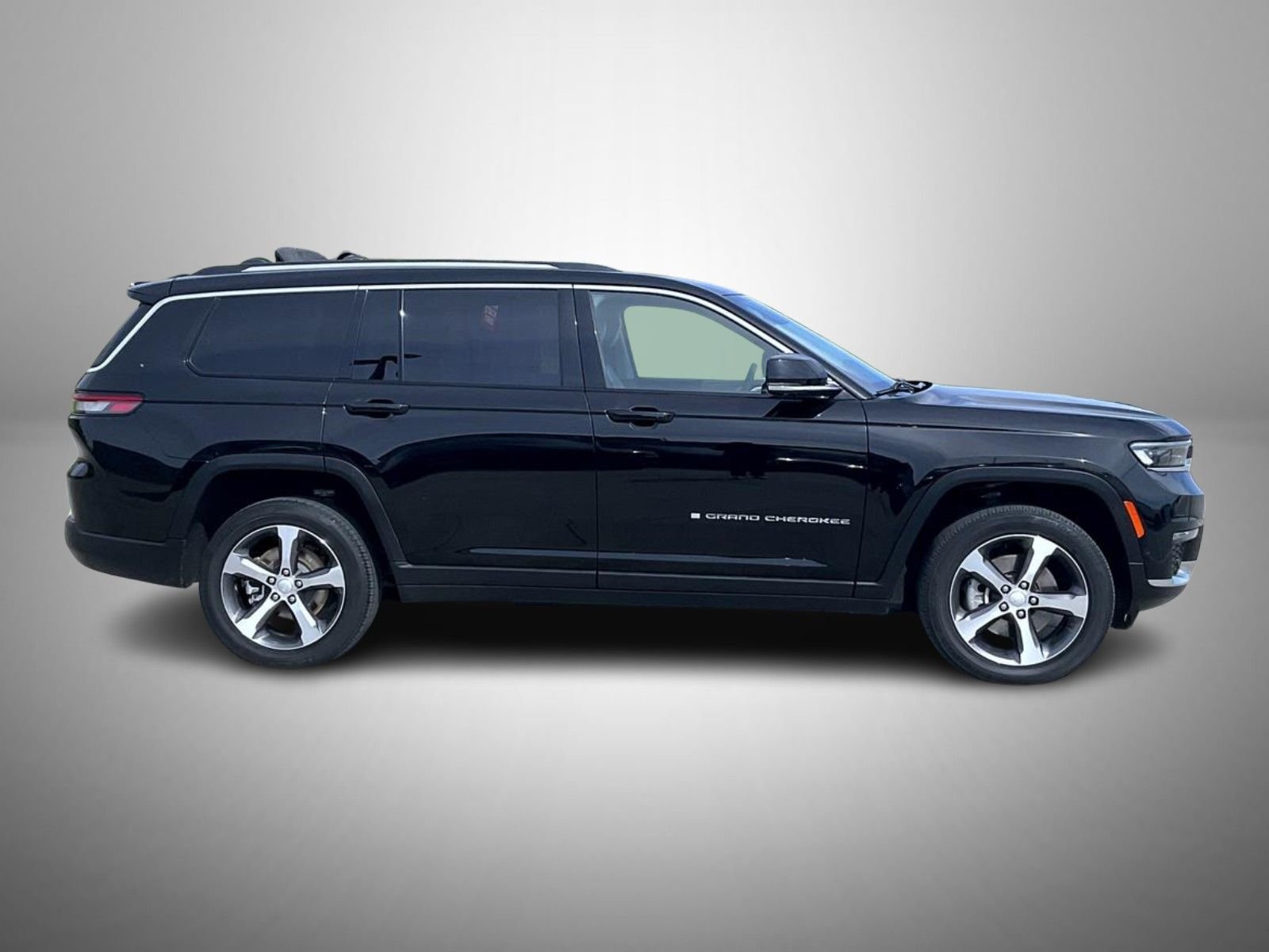 Used 2023 Black Jeep Limited image 4
