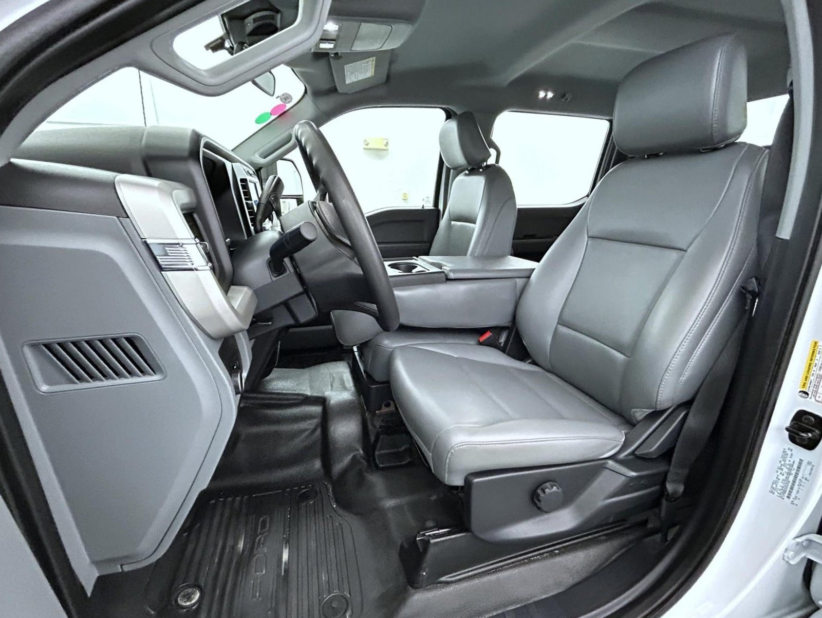 Used 2026 White Ford XL image 10