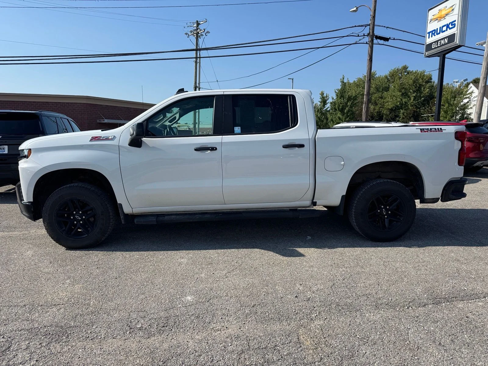 Used 2022 White Chevrolet LT Trail Boss image 3