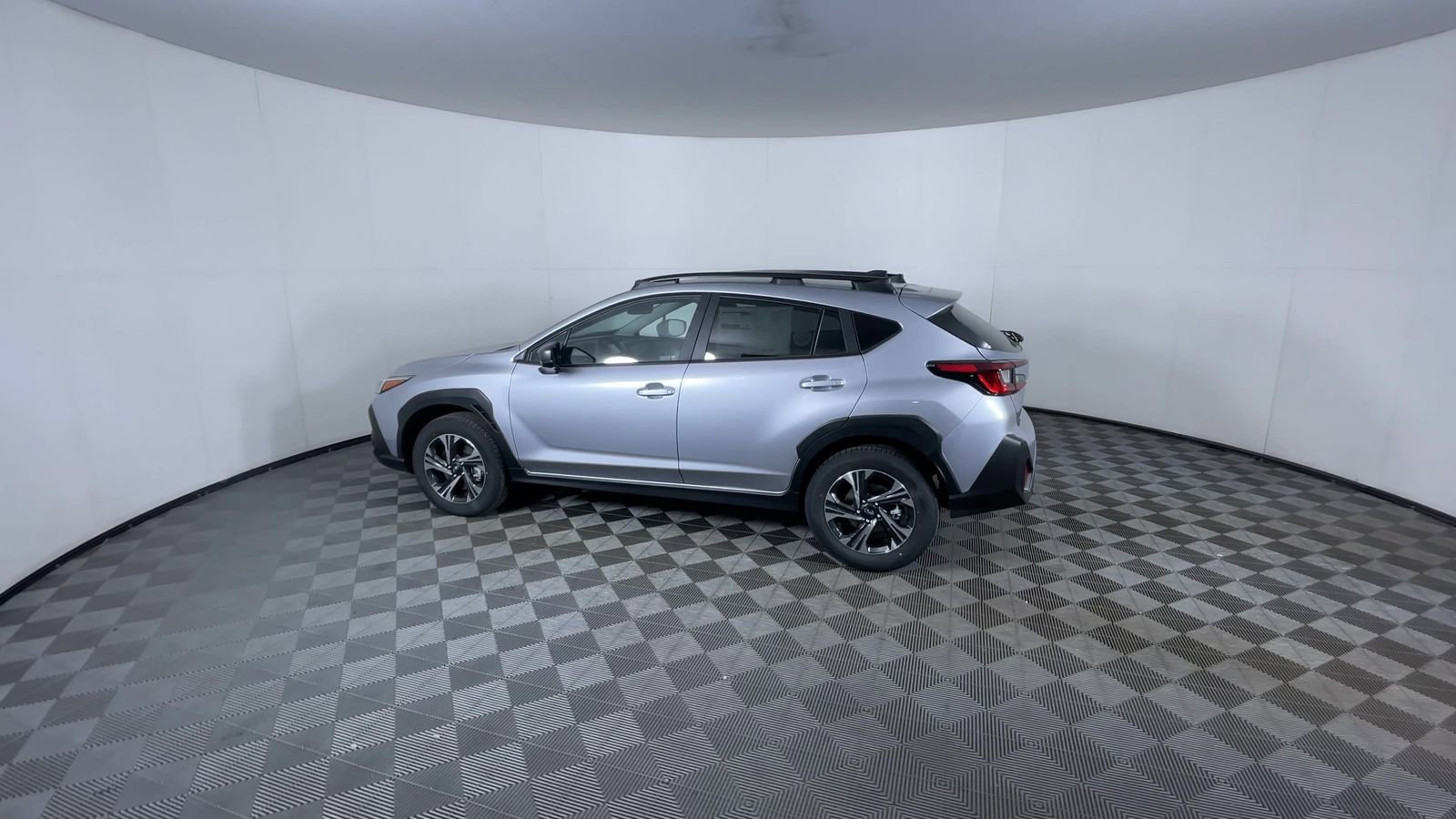 Used 2026 Ice Silver Metallic Subaru Premium image 6