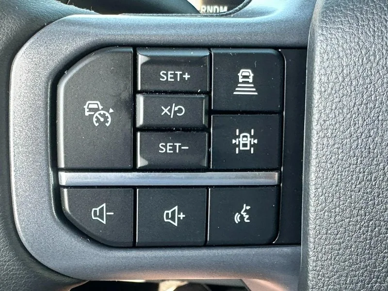 New 2026 Agate Black Metallic Ford XLT 4WD SuperCrew 5.5