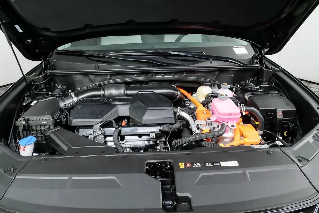 New 2026 Ash Black Hyundai SEL Convenience image 10