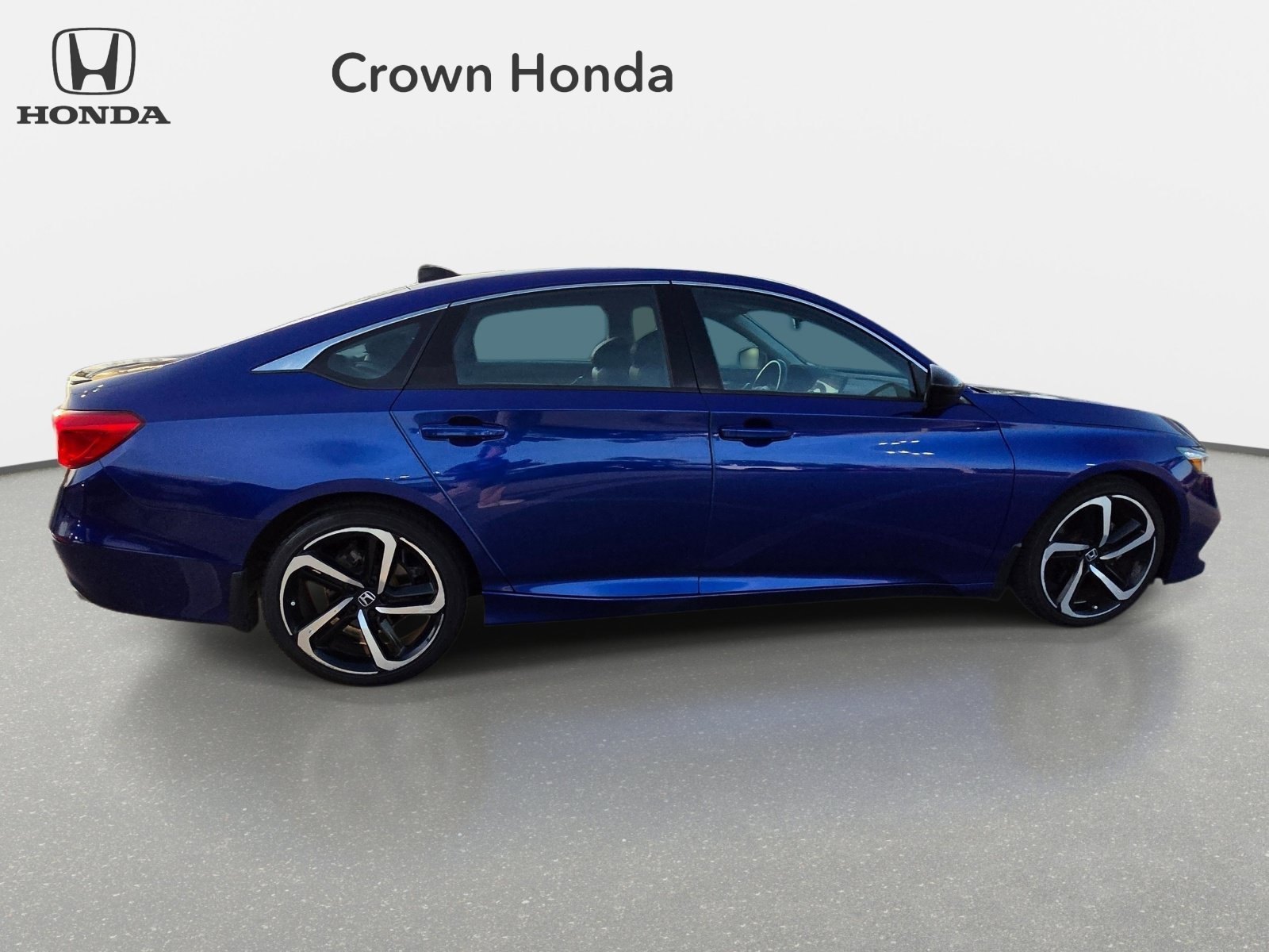 Used 2022 Still Night Pearl Honda Sport SE image 6
