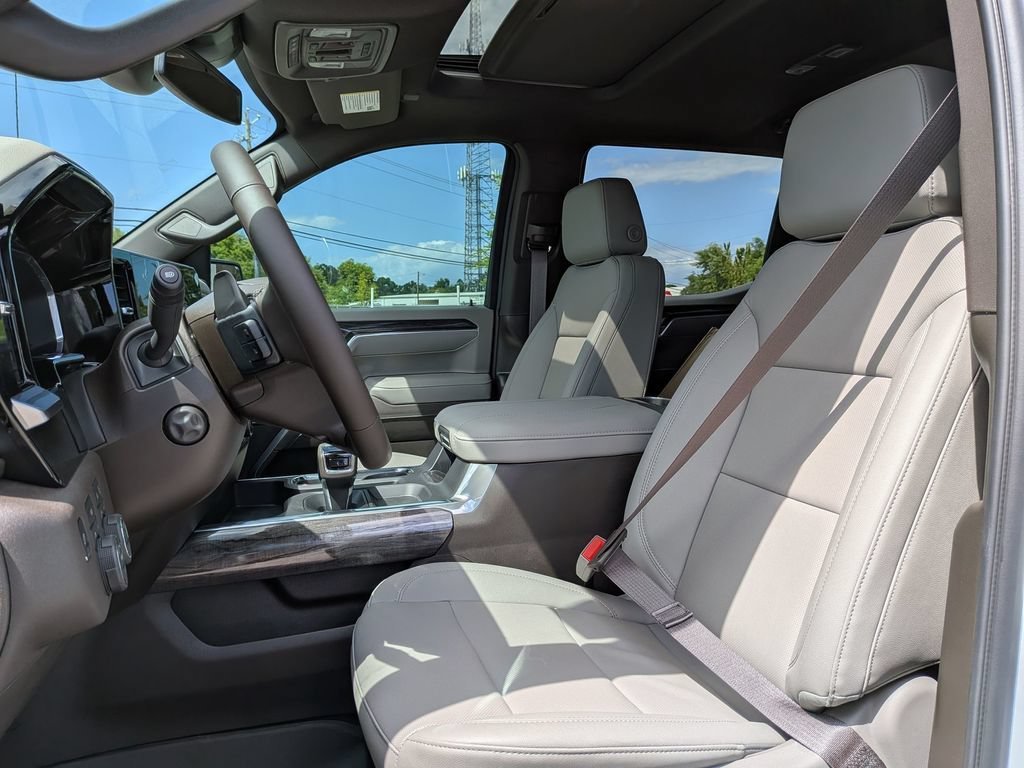 2026 Chevrolet Silverado 1500 LTZ - Photo 15