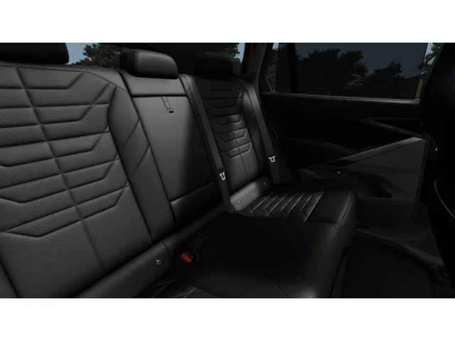 New 2027 Space Silver Metallic BMW 40 xDrive image 12