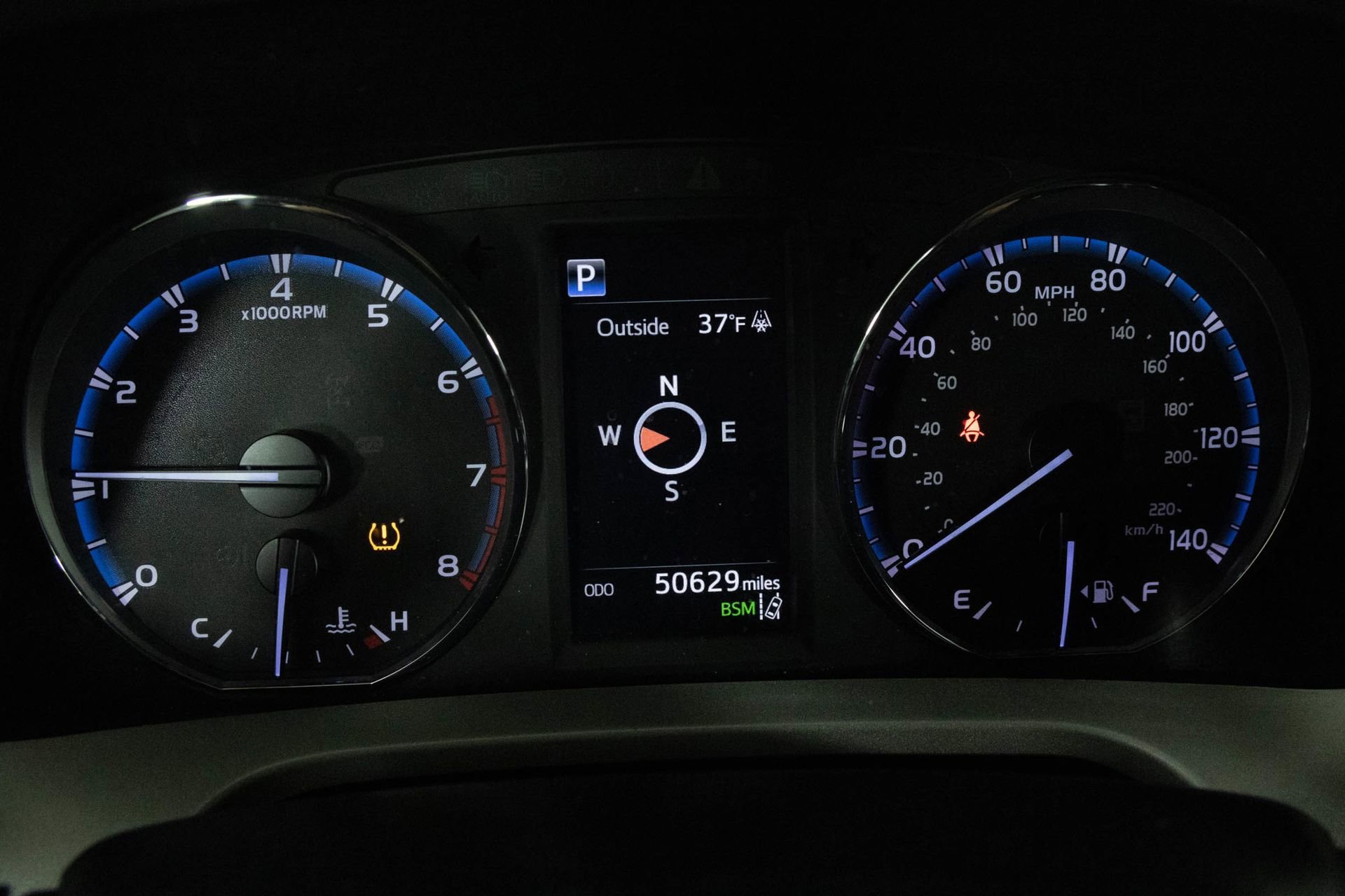 2018 TOYOTA RAV4 - Image 29