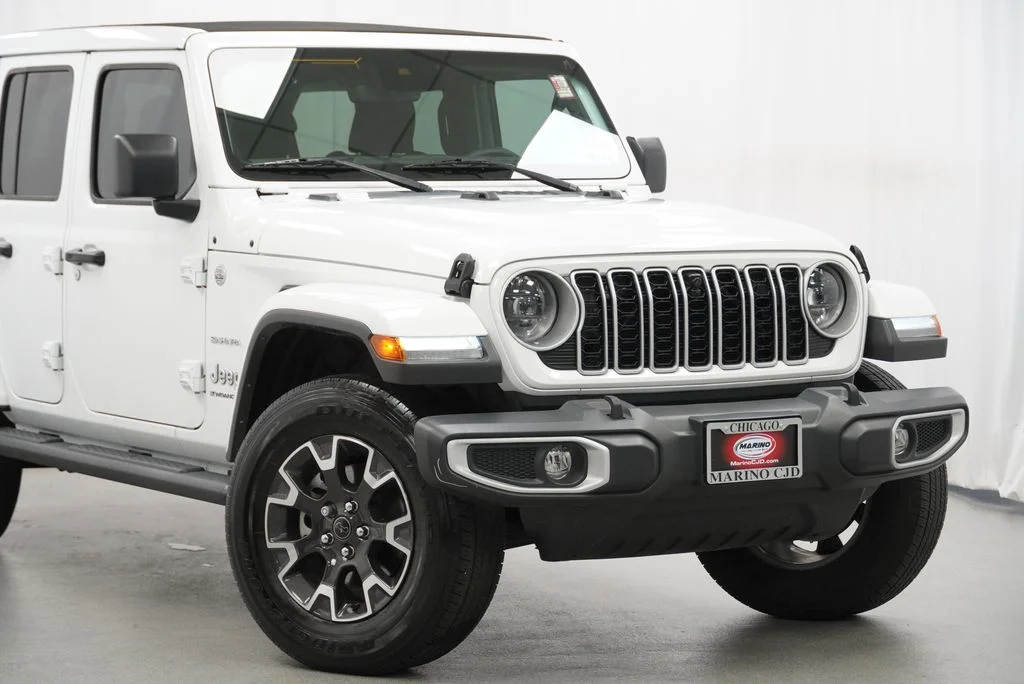 Used 2024 White Jeep Sahara image 7