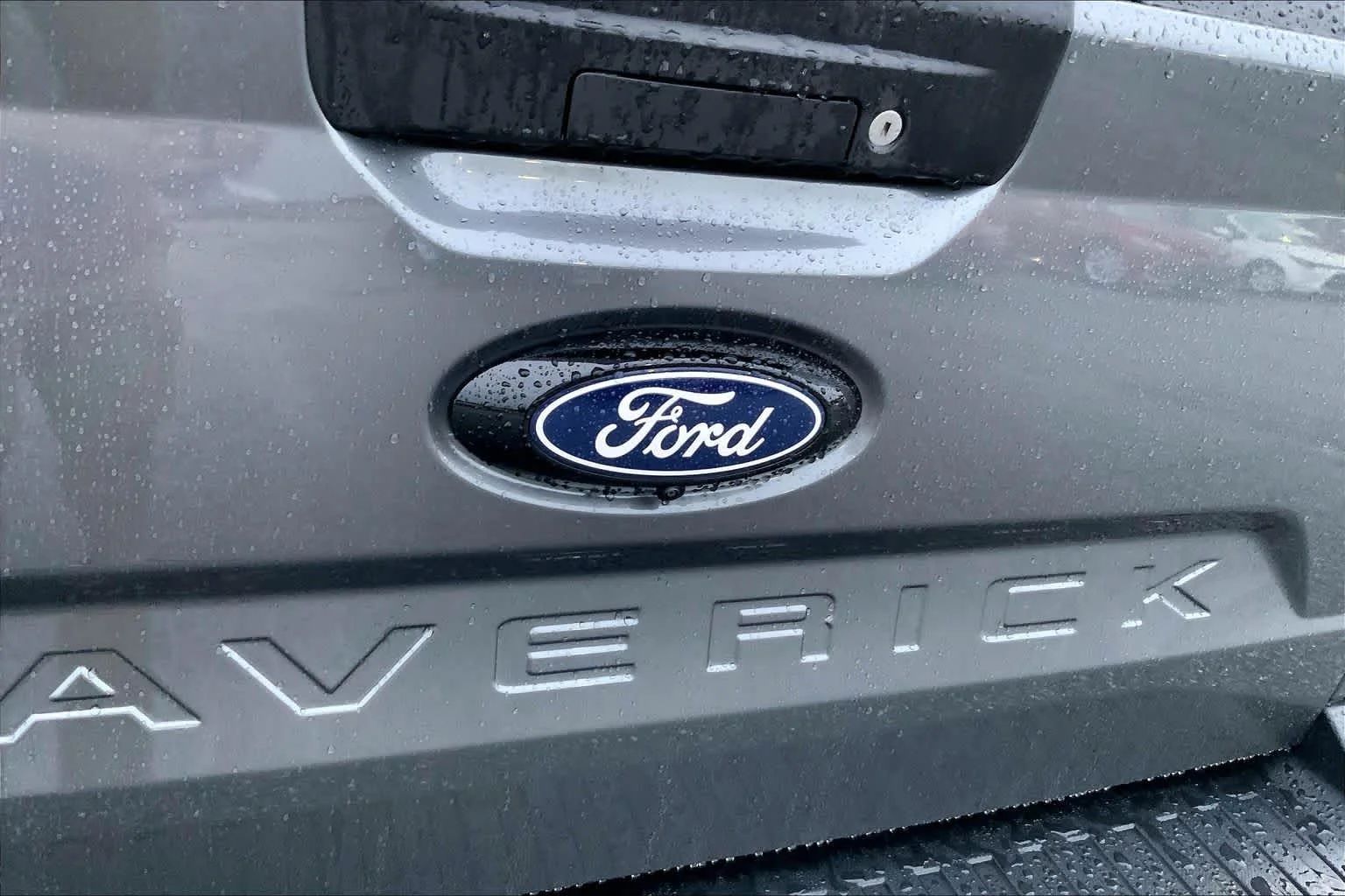 Used 2025 Carbonized Gray Metallic Ford XLT image 10