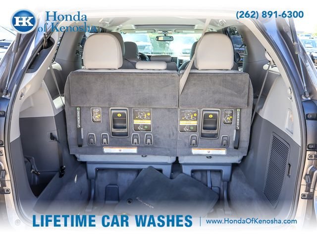 Used 2015 Predawn Gray Mica Toyota XLE image 25