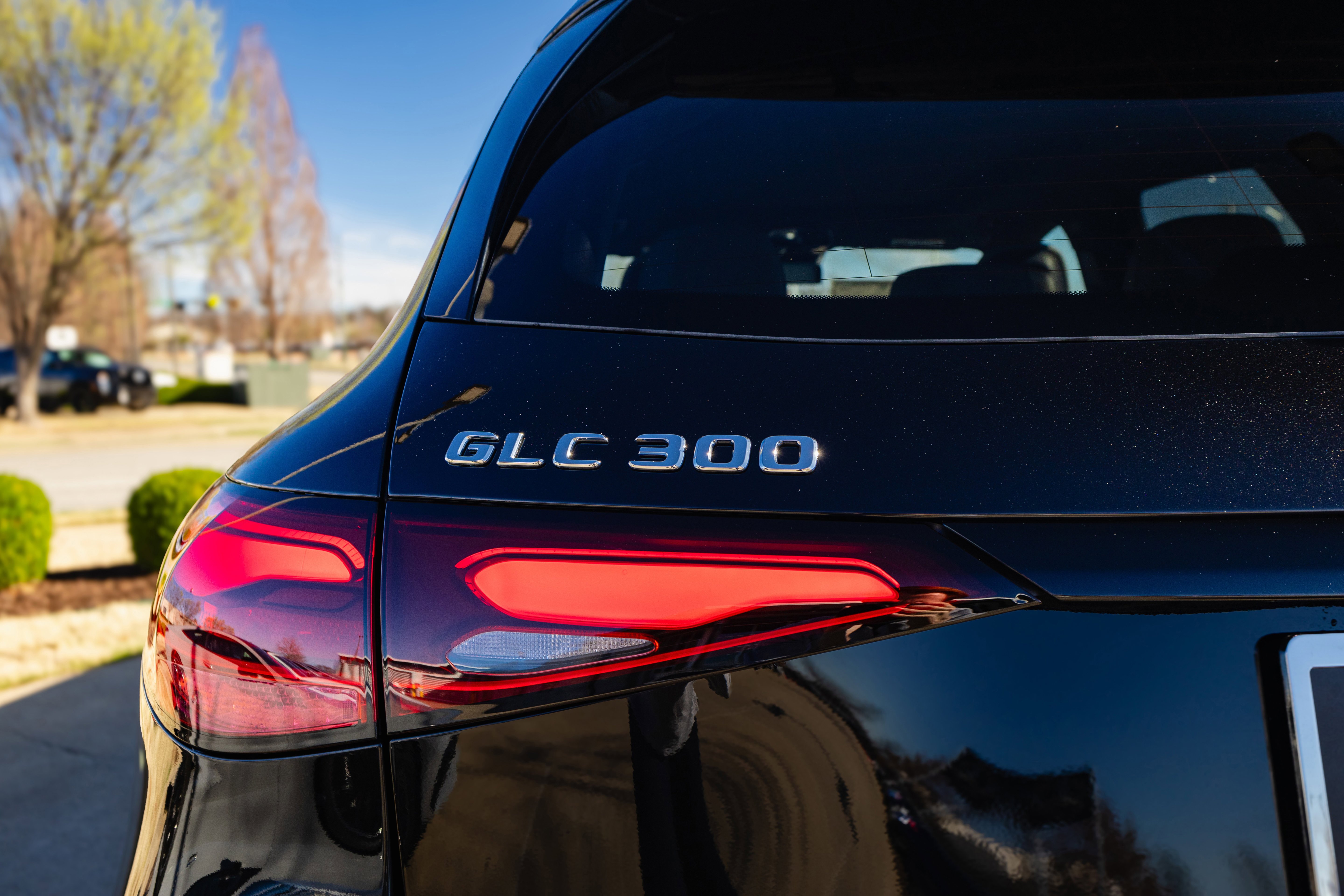 New 2026 Obsidian Black Metallic Mercedes-Benz GLC 300 image 10