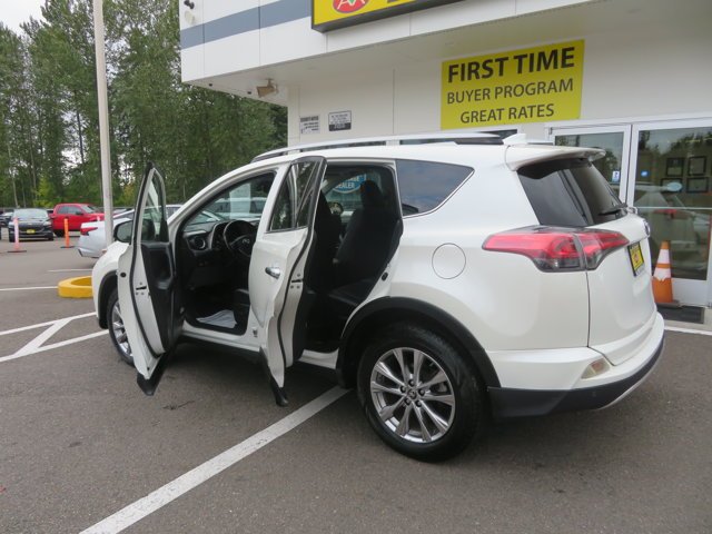 Used 2017 Blizzard Pearl Toyota Limited image 15
