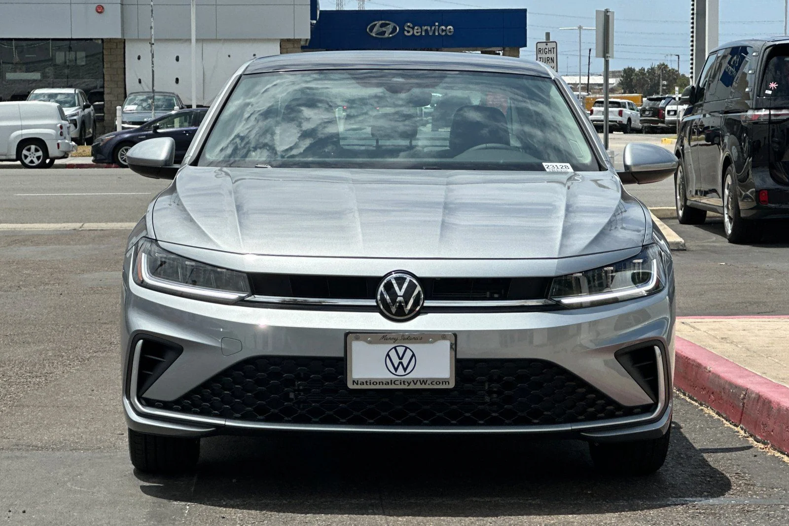 New 2026 Silver Volkswagen 1.5T SE image 3