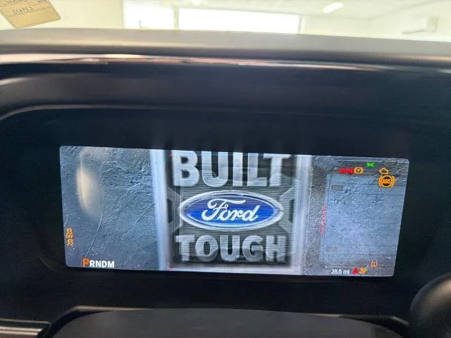 New 2027 Oxford White Ford F-250® Lariat® image 33