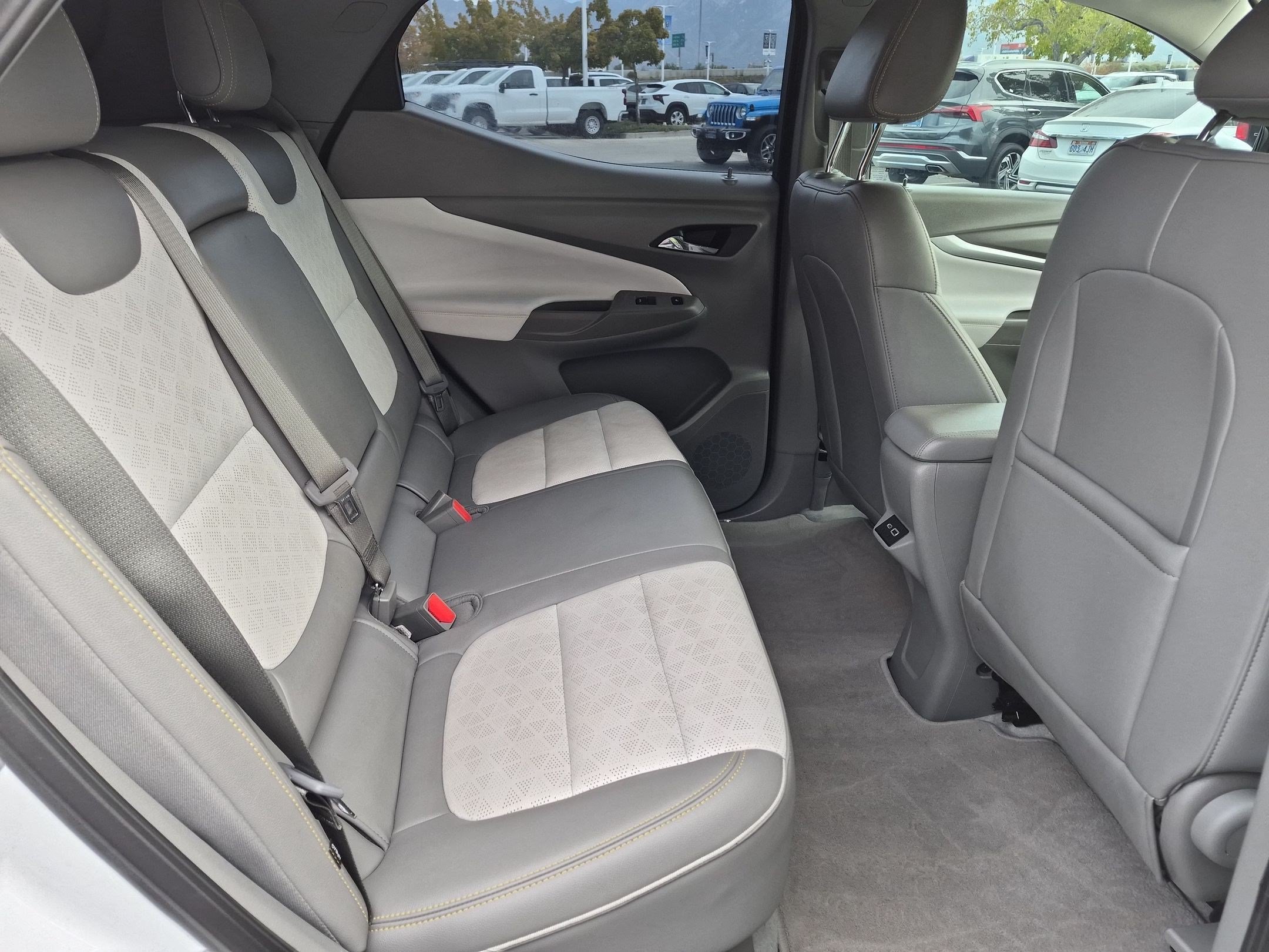 2023 Chevrolet Bolt EUV Premier - Photo 28